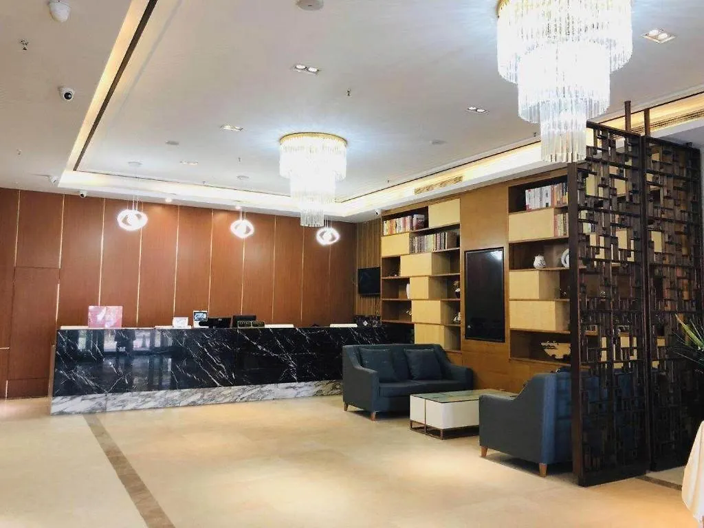Yitel Shanghai Hongqiao Railway Station National Convention And Exhibition Center Hotel