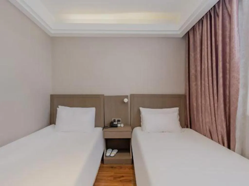 **** Hotel Yitel Shanghai Hongqiao Railway Station National Convention And Exhibition Center China